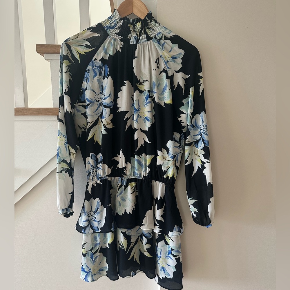 Yumi Kim “Class Act” dress in Wanderlust Floral Print Size XS